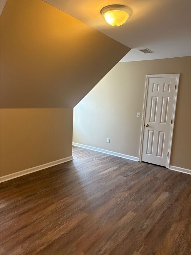 Building Photo - New For Rent in Pinson!
