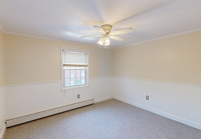 Building Photo - 2 McDewell Ave