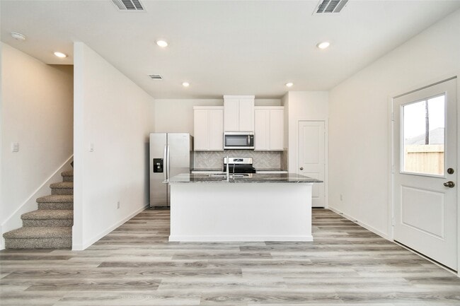 Building Photo - 7534 Linda Lk Ct