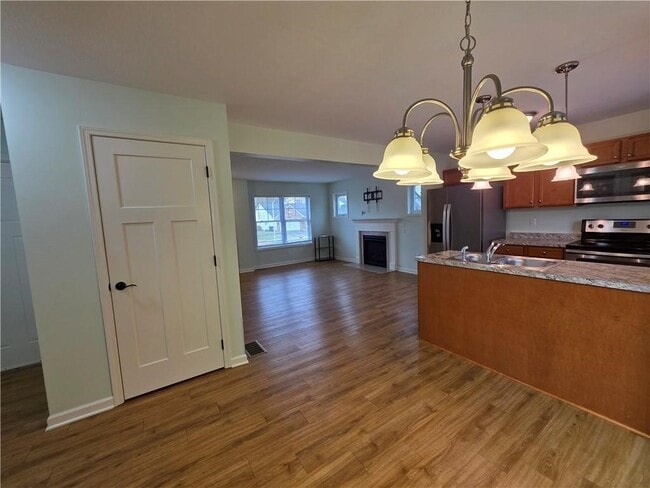 Building Photo - 26 Turtle Creek Ln