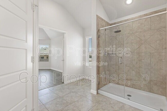 Building Photo - 1133 Eagle Xing