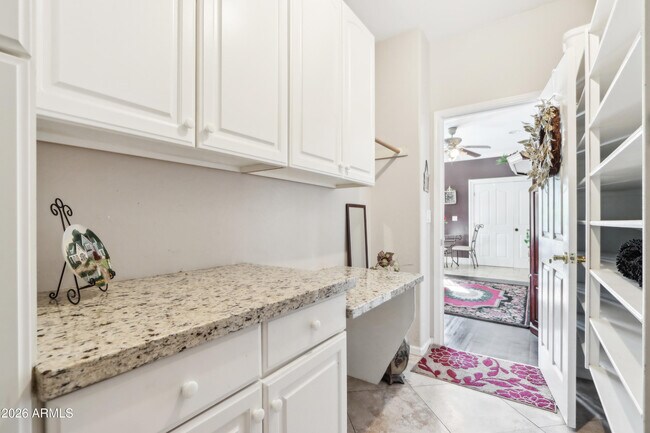 Building Photo - 2201 E Tahitian Way