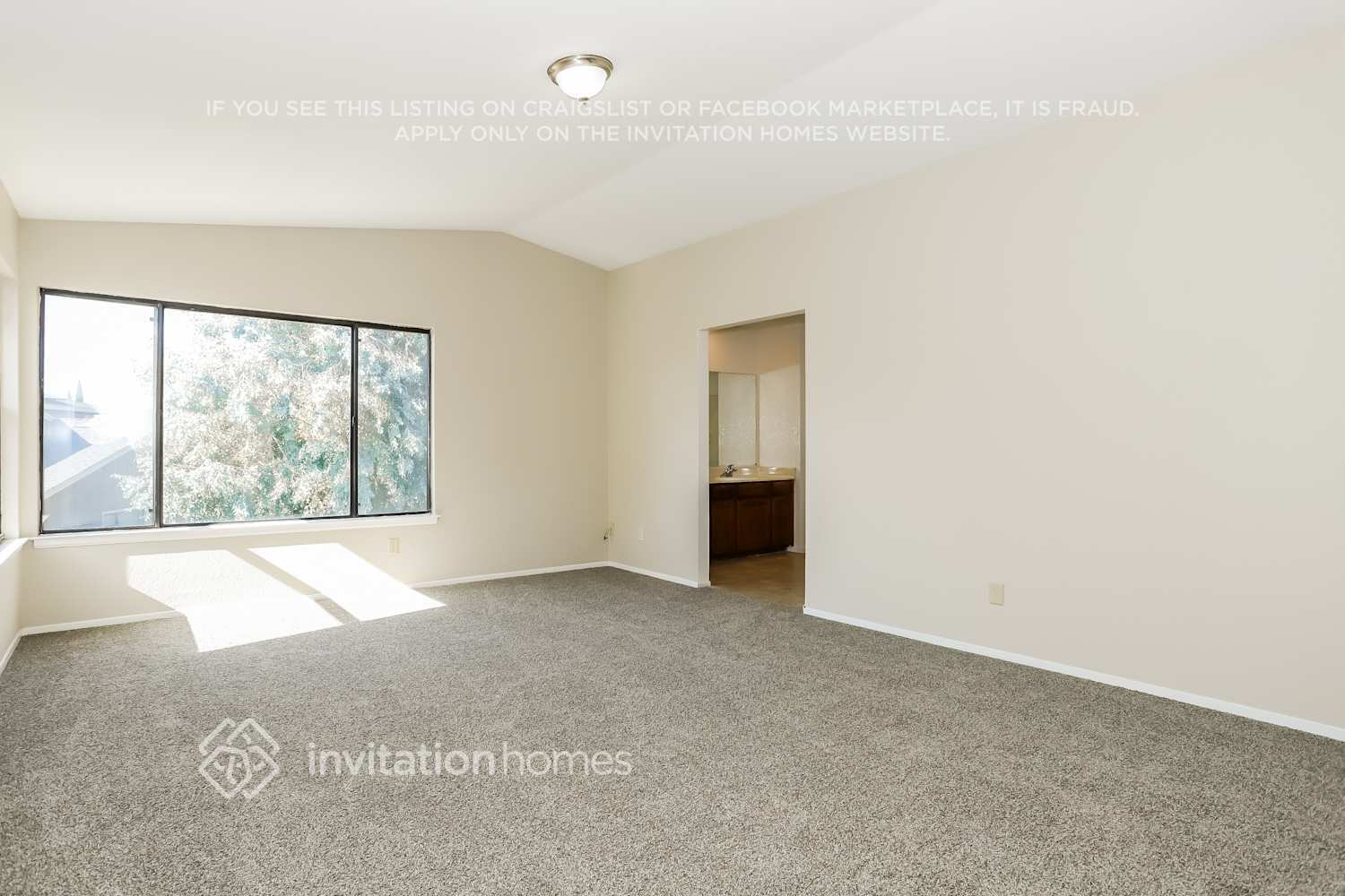 Building Photo - 1241 Countryside Ln