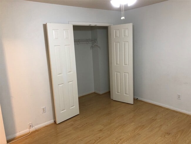 Building Photo - 8531 Ashford Green Ln