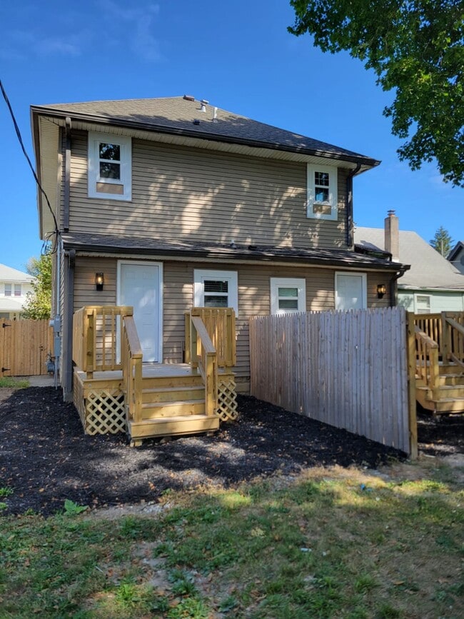 Building Photo - MOVE IN SPECIAL - Modern, Chic and brand new 2 bedroom with an office -   Discover This Home That...