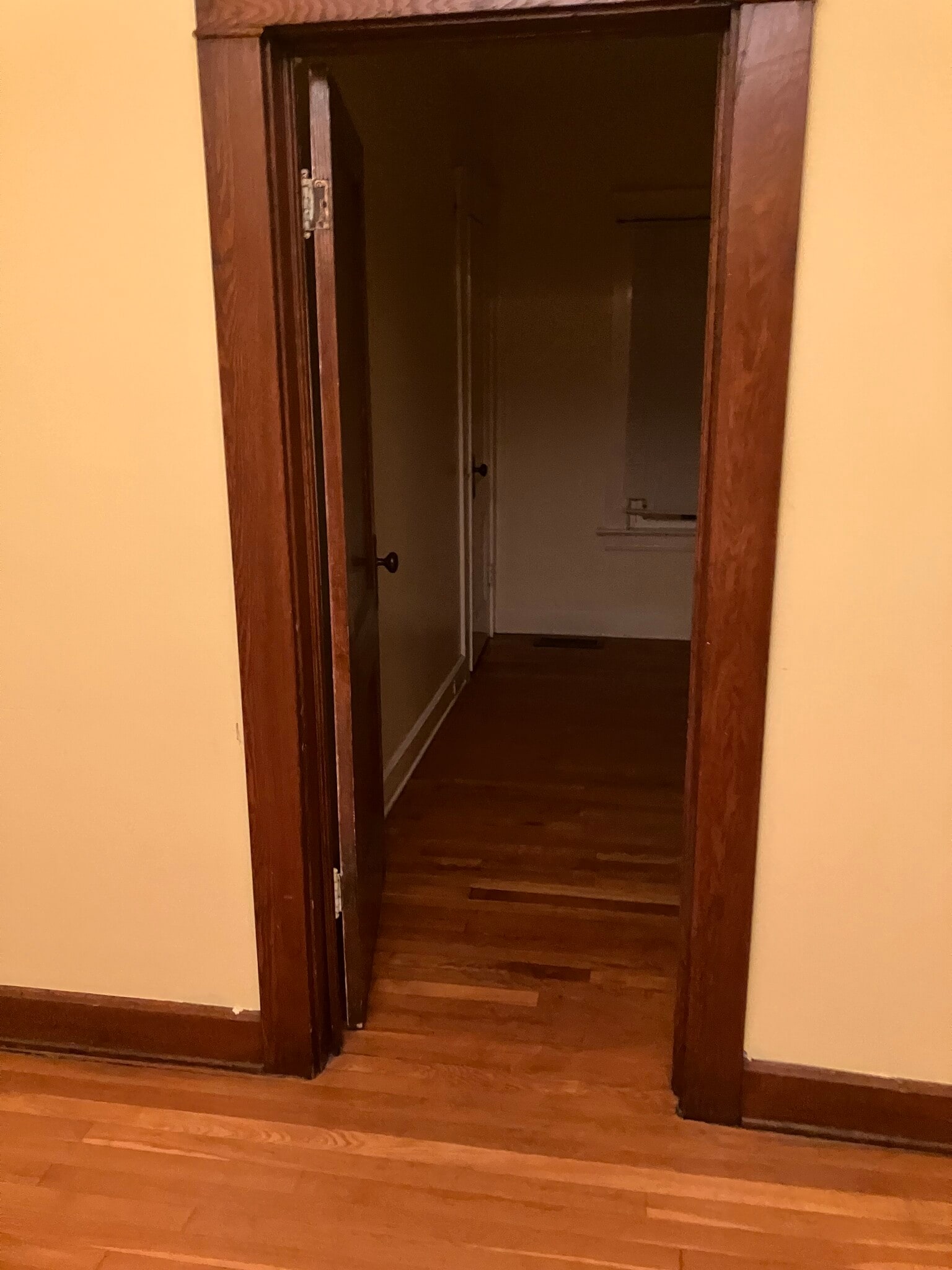 bedroom 1 off of dining room - 1567 Woodward Ave