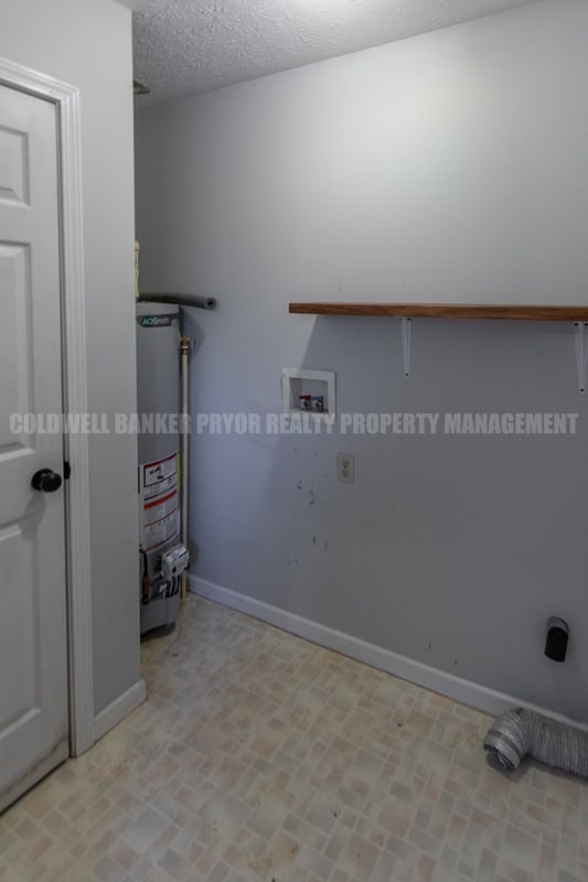 Building Photo - 531 Indian Hills Dr