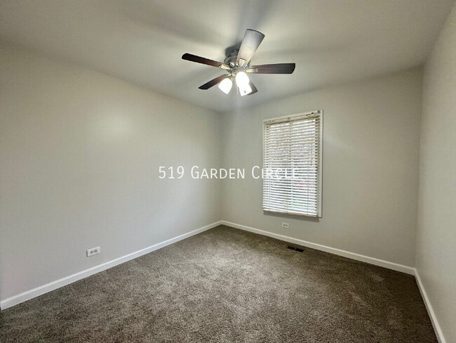Building Photo - 519 Garden Cir