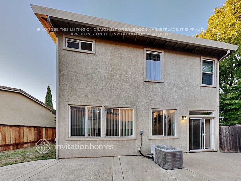 Building Photo - 3407 Duckhorn Dr