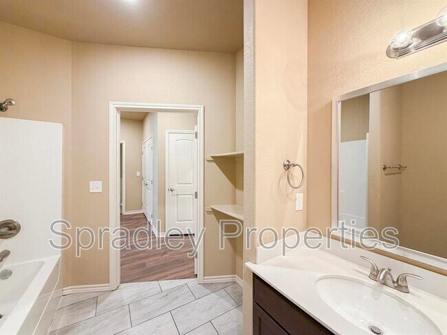 Building Photo - 1249 Jasmine Dr