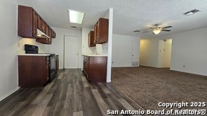 Building Photo - 8203 Meadow Swan St