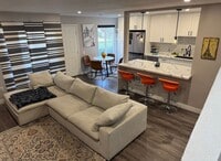 Building Photo - Stunning 2 bedroom, 1.5 bathrooms, 2 story townhouse for rent in Allure Condos in Serra Mesa!