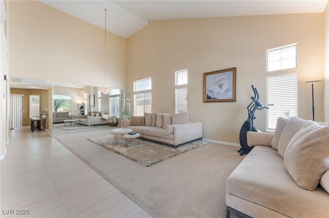 Building Photo - 8612 Sierra Cima Ln