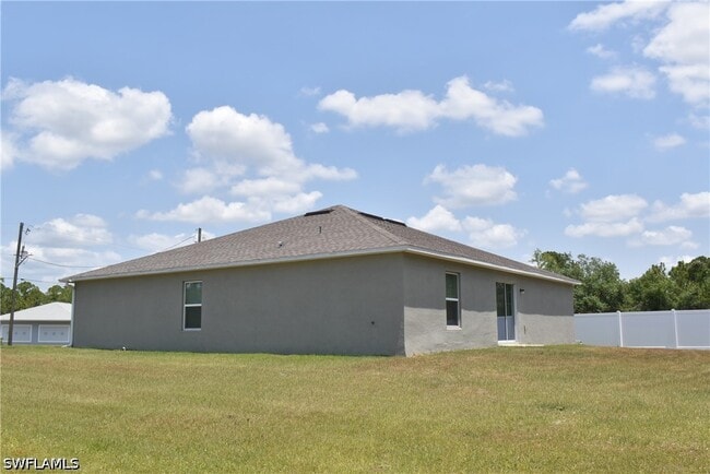 Building Photo - 4795 Lacoco St