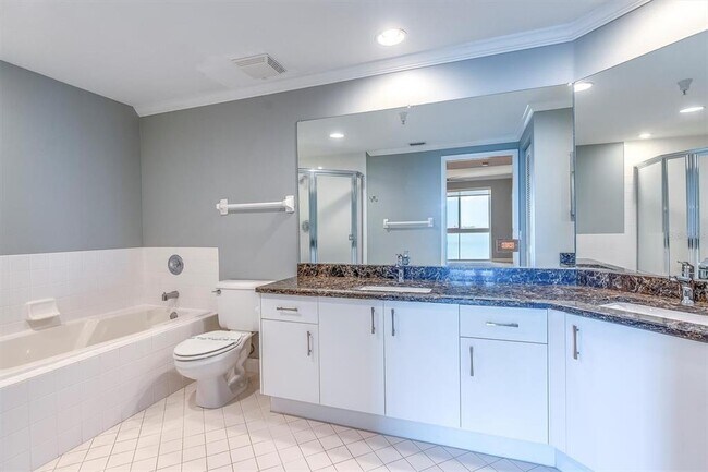 Building Photo - 4830 Osprey Dr S