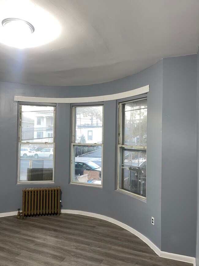 Livingroom - 245 Mount Prospect Ave