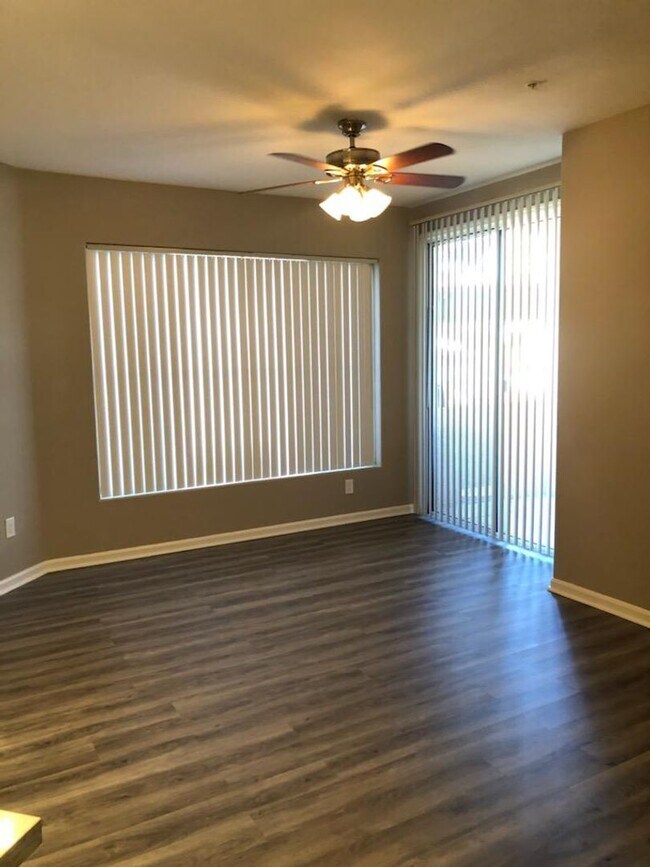 Stunning Newly Remodeled 2Bedroom Condo N... 7189 S Durango Dr Las