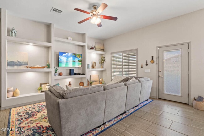 Building Photo - 14553 Hunters Grove Ave