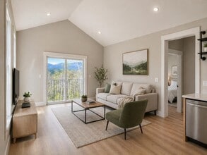 Building Photo - 186 Ellsworth Pond Rd