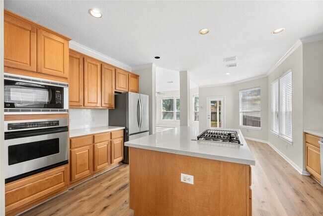 Building Photo - 25830 Clear Springs Way