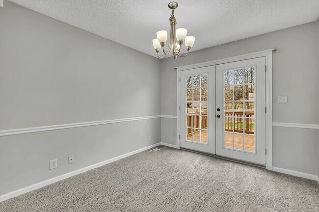 Building Photo - 3423 Queensbury Rd