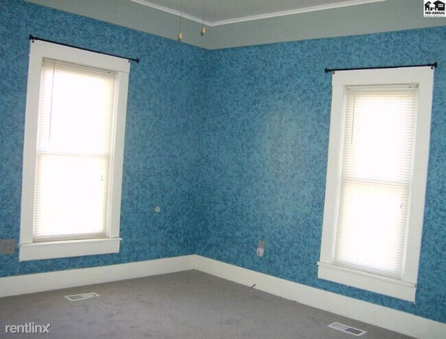 Building Photo - 2 br, 1 bath House - 601 W 19th Avenue