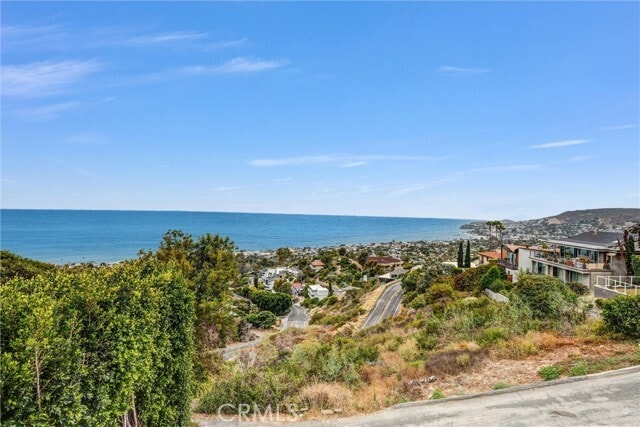 Building Photo - 1360 Baja St
