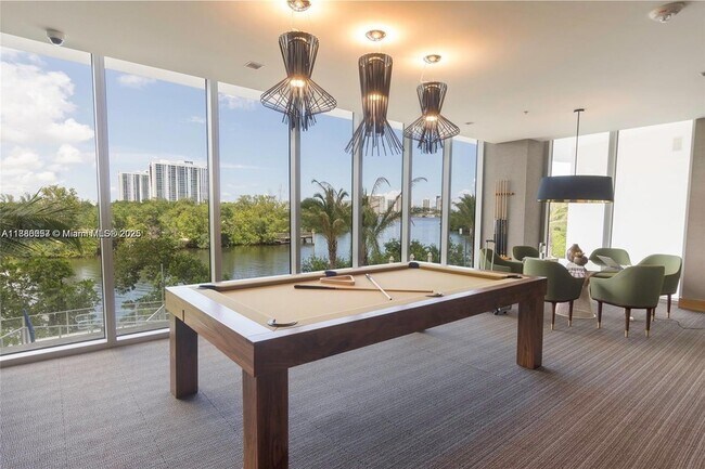 Building Photo - 16385 Biscayne Blvd