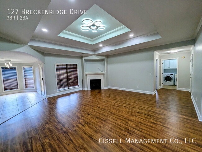 Building Photo - 127 Breckenridge Dr