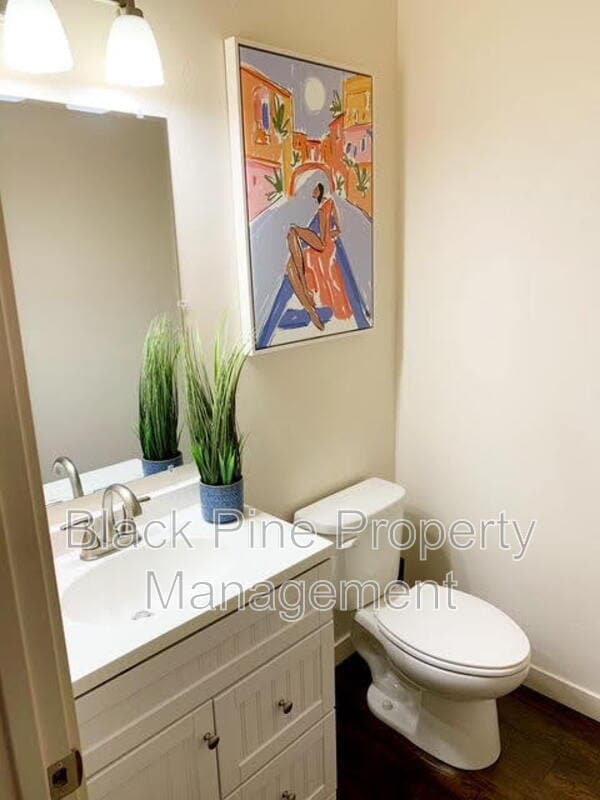 Building Photo - 2970 N Villere Ln