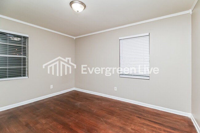 Building Photo - 4635 Richard Rd