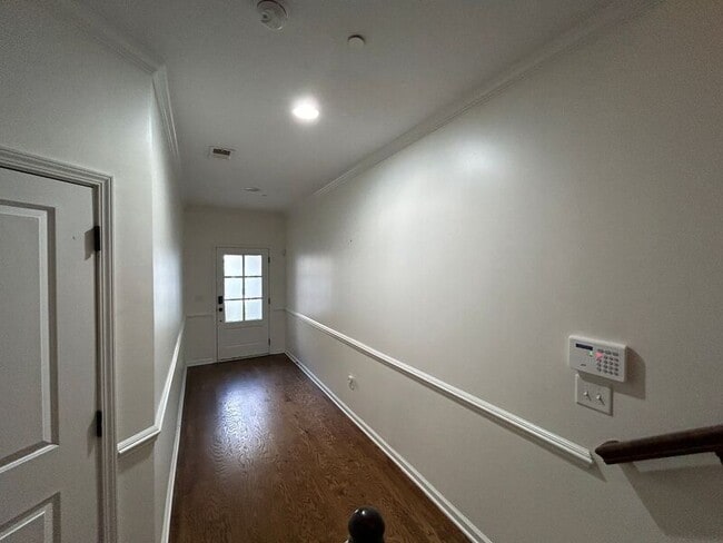 Building Photo - 951 Opelousas Way