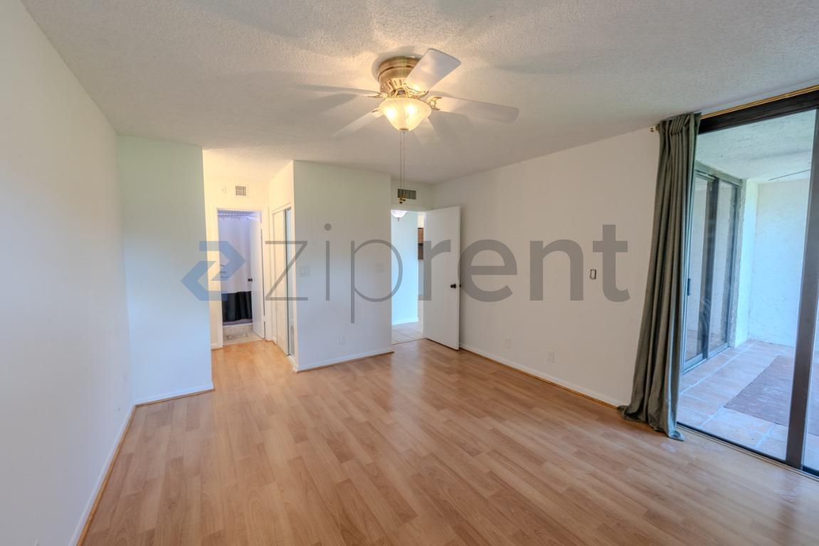 Building Photo - Unit C110