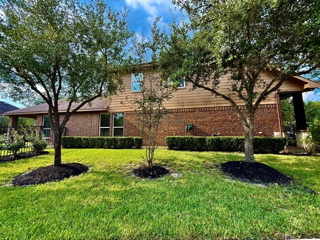 Building Photo - 19506 Mills Glen Drive