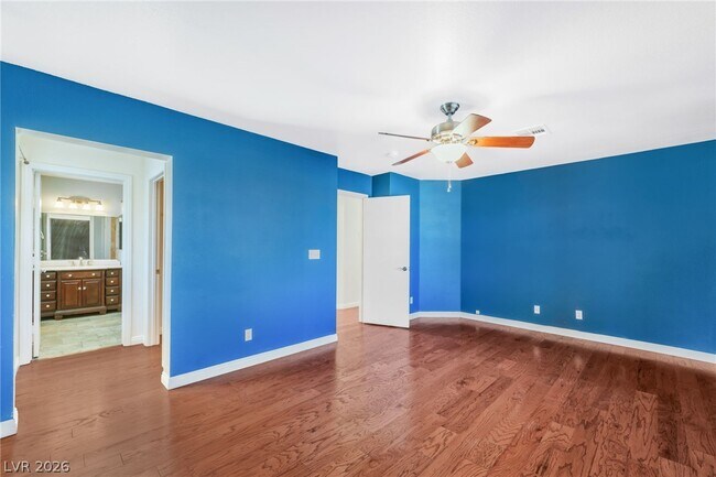Building Photo - 3467 Blue Heather Dr