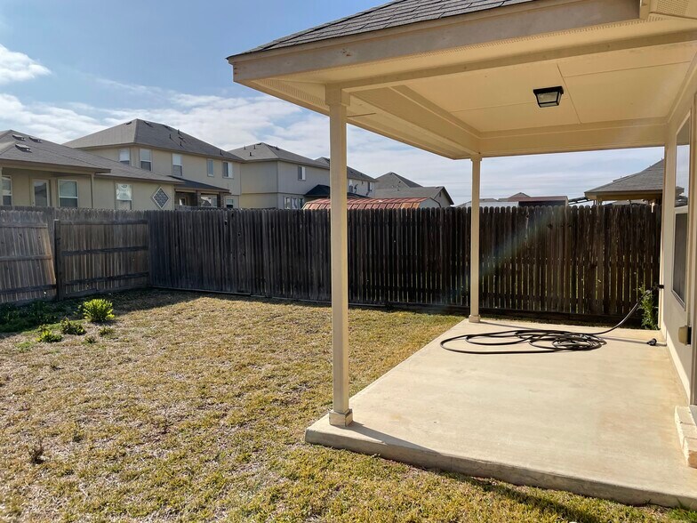 Building Photo - 4606 Lookout Mountain Ln