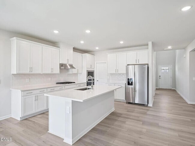 Building Photo - 300 Karlov Rd