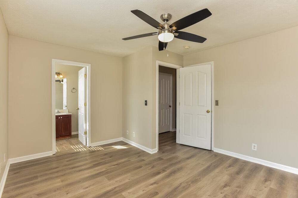 Building Photo - 675 Legacy Dr