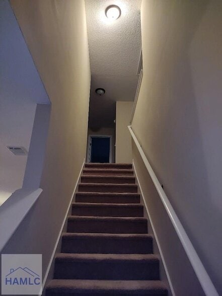 Building Photo - 1598 Longleaf Ct