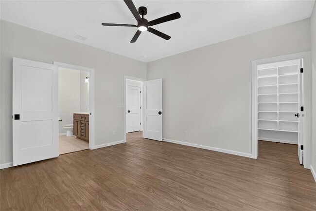 Building Photo - 8754 Patriot Dr