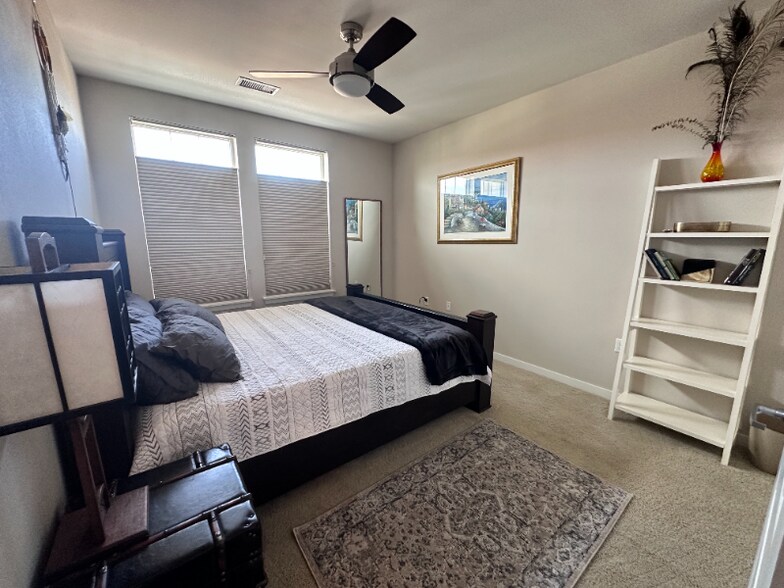 Building Photo - 13598 Via Varra