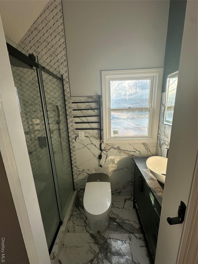 Building Photo - 290 Woodbury Rd