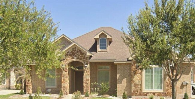 Building Photo - 25 Grand Canal Dr
