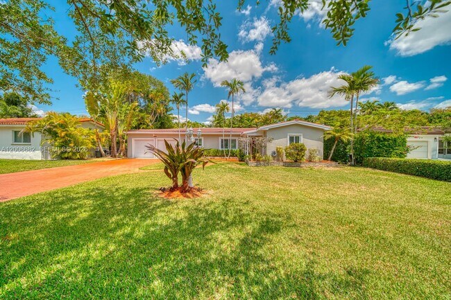 Building Photo - 1435 Blue Rd