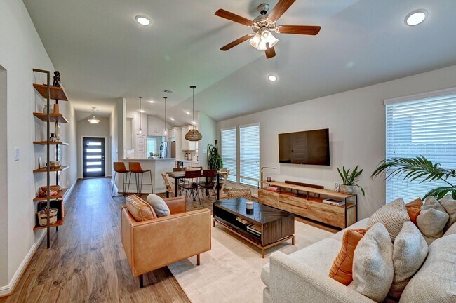 Building Photo - 8122 Peralta Valley Ct