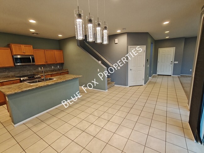 Building Photo - 10947 E Passion Flower Ln