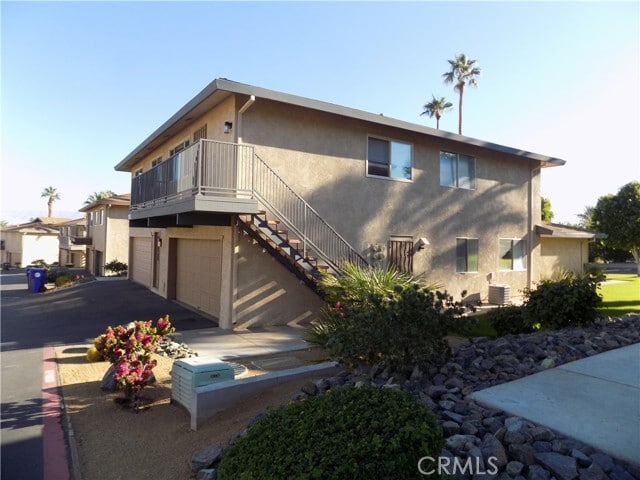 Building Photo - 46895 CA-74