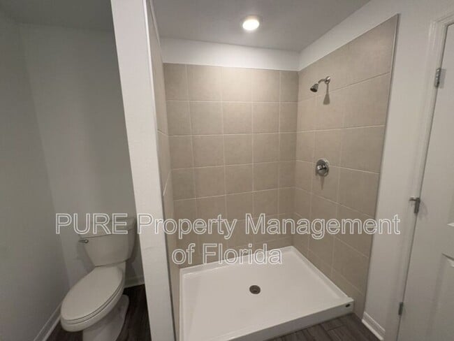 Building Photo - 1304 NW 48th Terrace