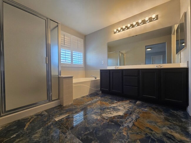 Building Photo - A Fabulous 3 Bedroom Home in South West Las Vegas