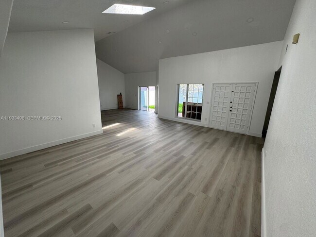 Building Photo - 8754 NW 149th Terrace